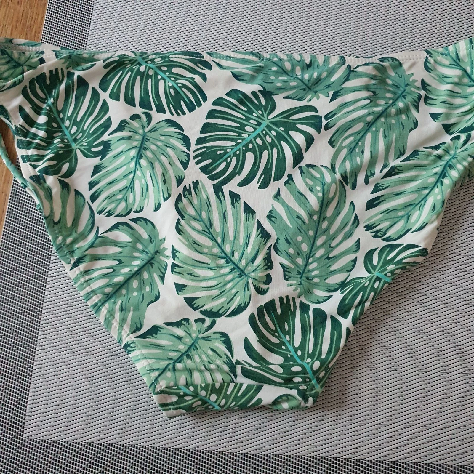 Bikini – photo 3